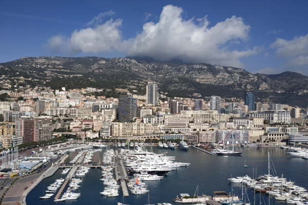 《深入開(kāi)展公共機(jī)構(gòu)綠色低碳引領(lǐng)行動(dòng)促進(jìn)碳達(dá)峰實(shí)施方案》（節(jié)選）